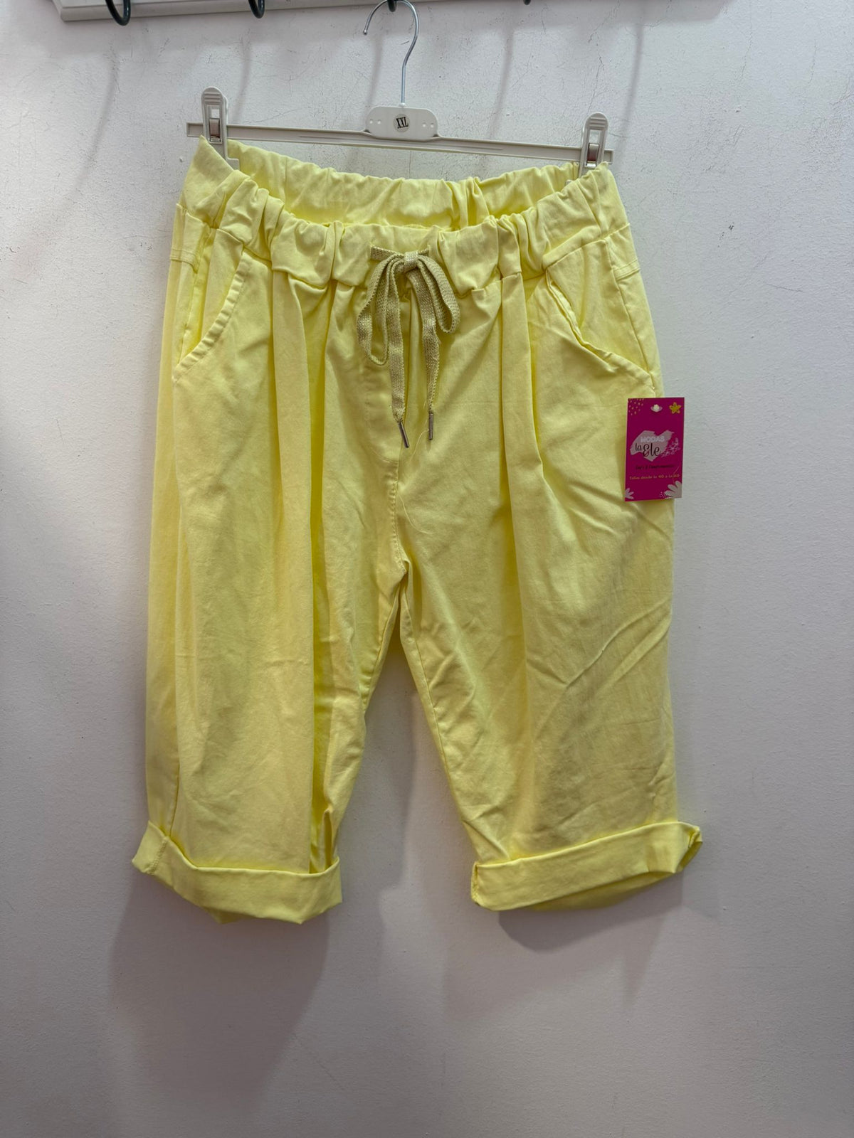 MODAS LA ELE PANTALON JOGGER CORTO COLORES