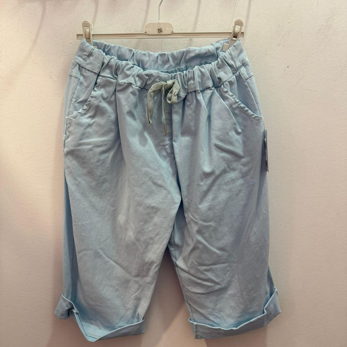 MODAS LA ELE PANTALON JOGGER CORTO COLORES