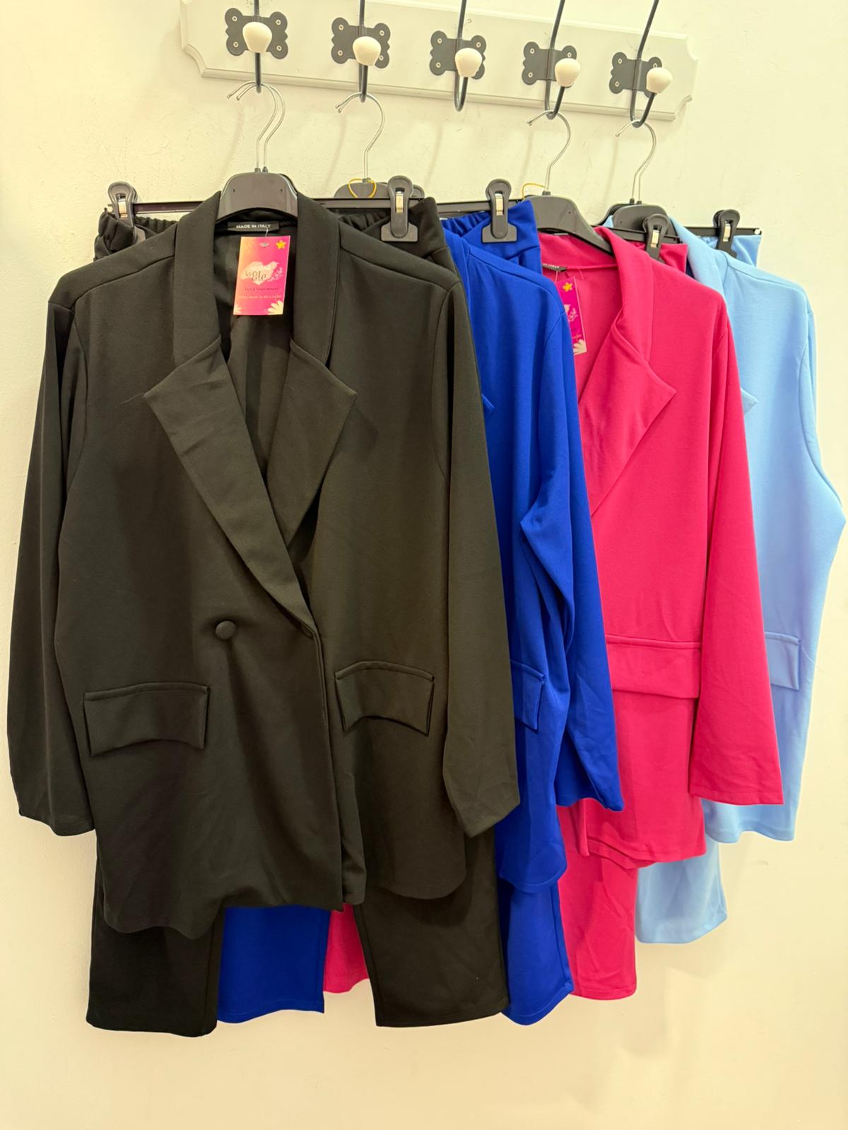 CONJUNTO CHAQUETA Y PANTALON MELI